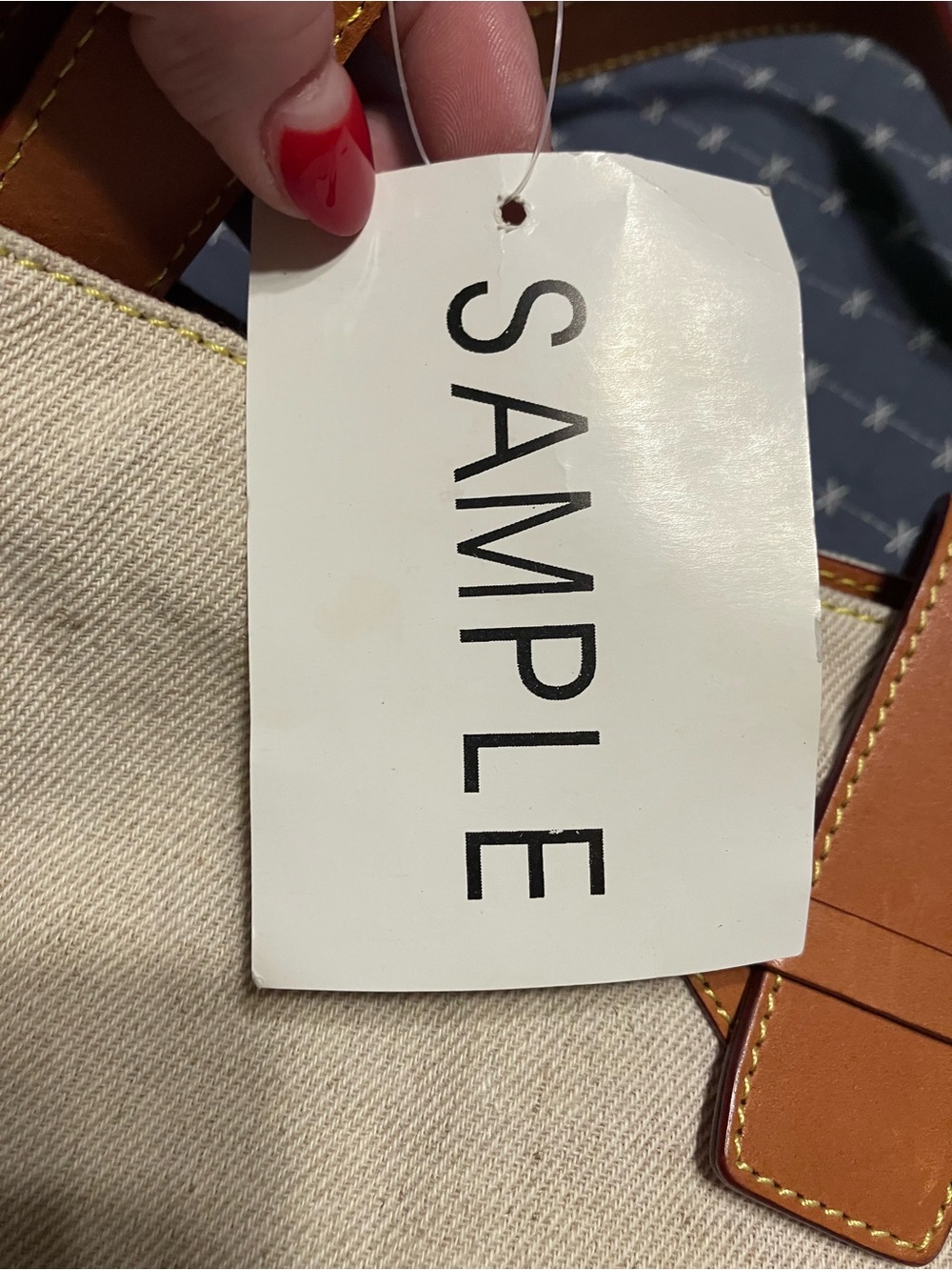 J. McLaughlin canvas and leather shoulder bag - Picture 10 of 12